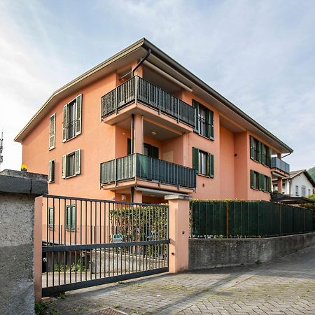 Como Lake - Lakeside Bliss Mandello del Lario Exterior photo
