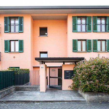 Como Lake - Lakeside Bliss Mandello del Lario Exterior photo
