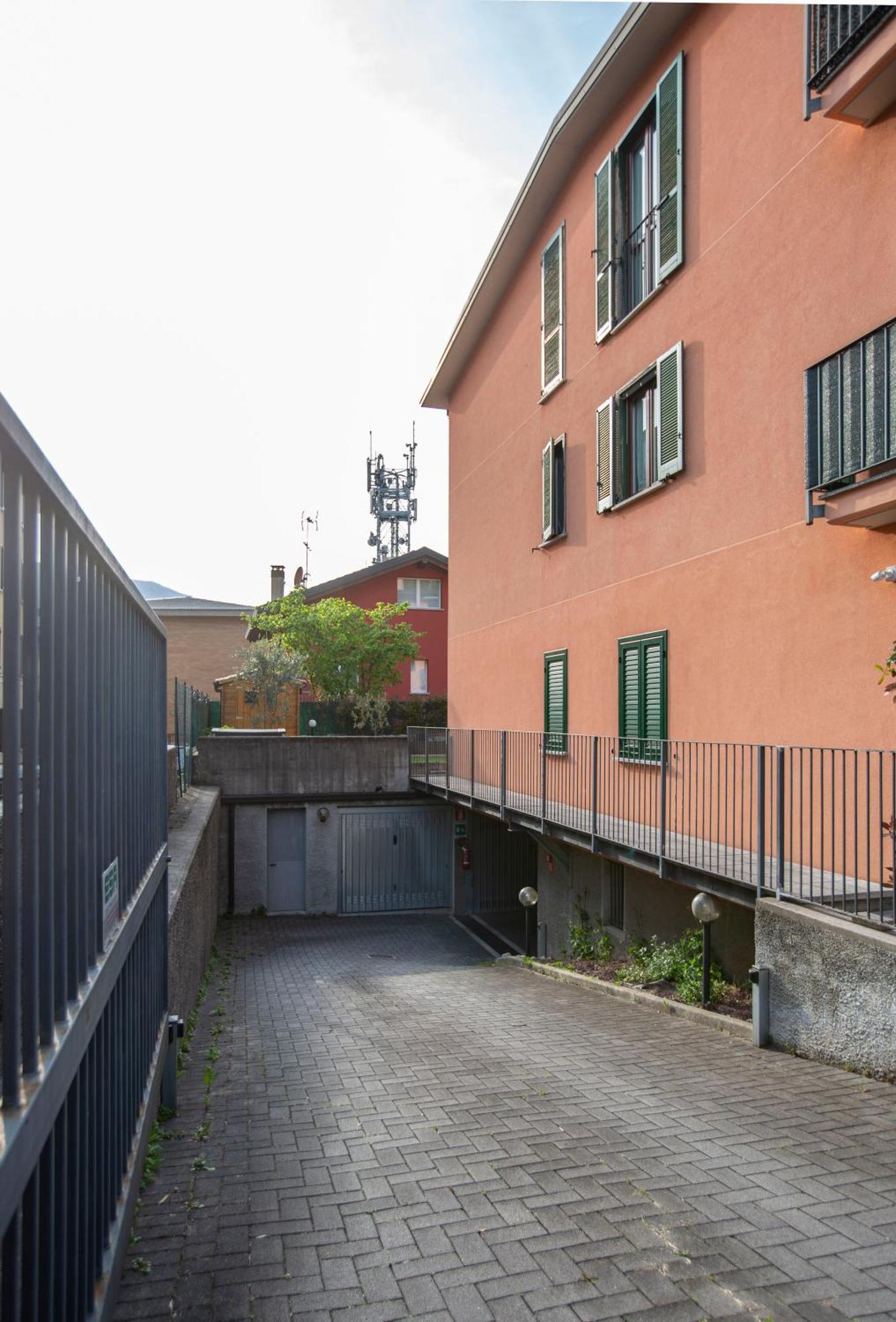Como Lake - Lakeside Bliss Mandello del Lario Exterior photo